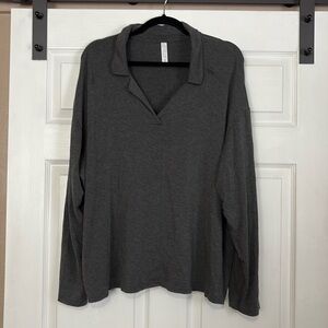 2xl Stylus long sleeved colored light weight sweatshirt charcoal gray
